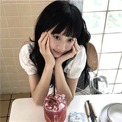 巨蛇闯女校